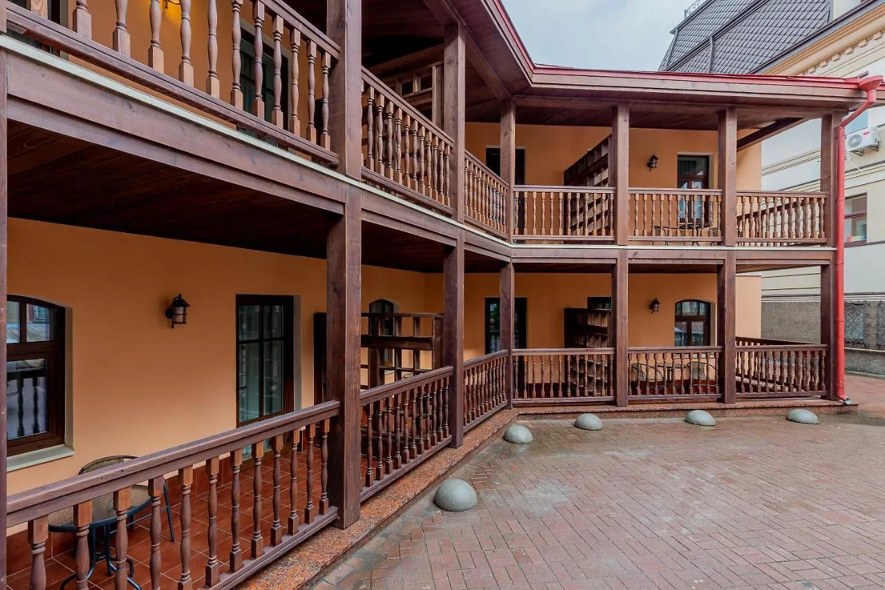 Kontrakt Boutique Hotel Kyjev