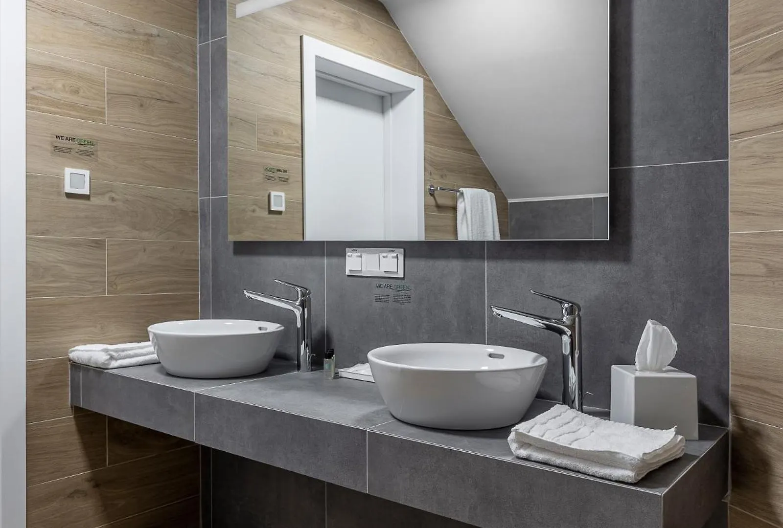 Kontrakt Boutique Hotel Kyjev