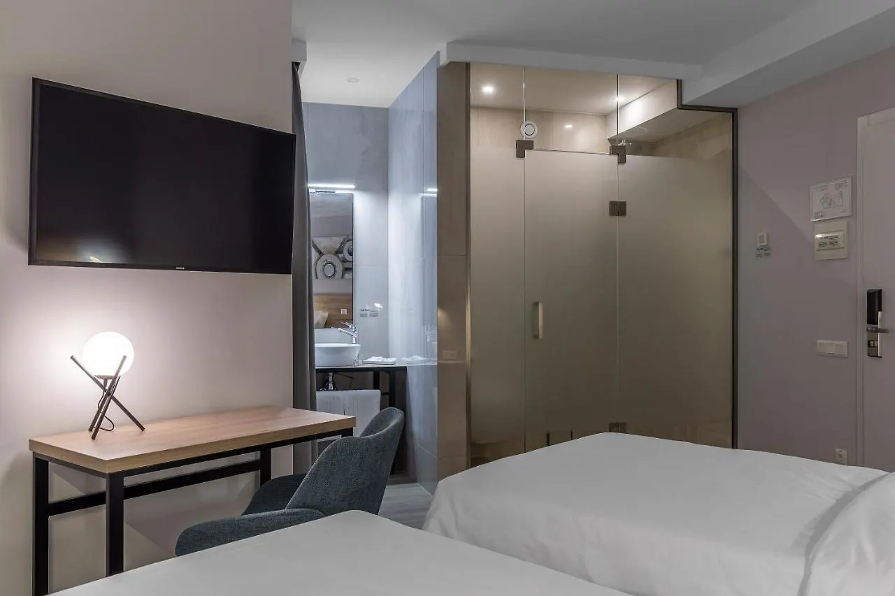 Kontrakt Boutique Hotel Киев 3*,